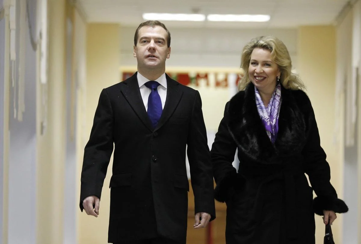 От гневного Медведева ушла жена – СМИ