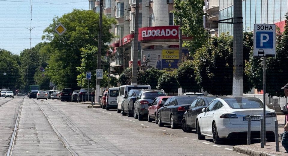 Аркування біля ринку Привоз в Одесі