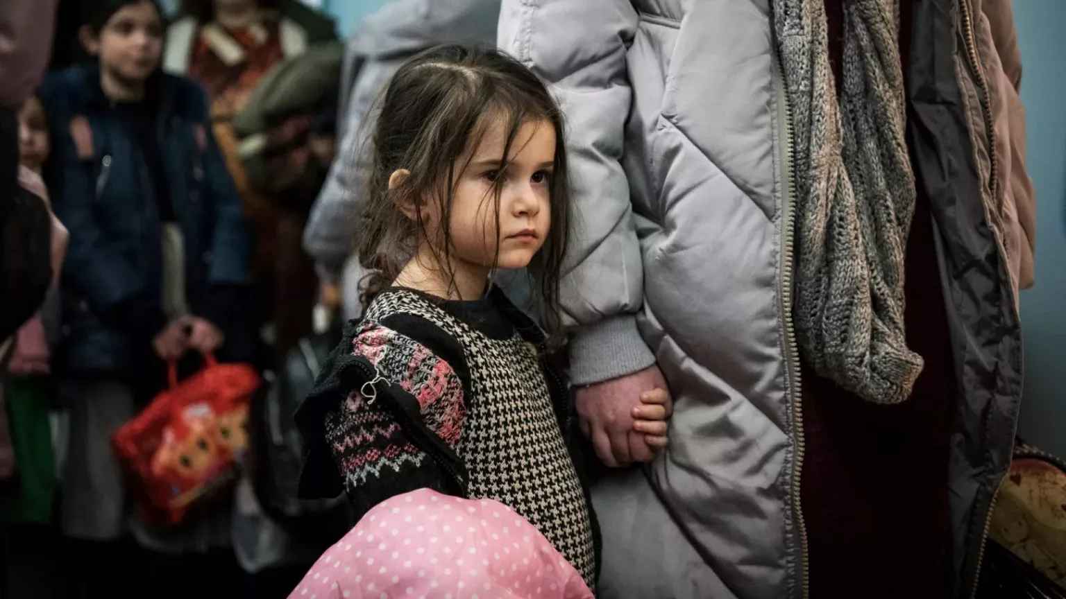 Помощь детям после окупации