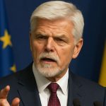 Аварія на водогоні в Одесі: техніка працює з ночі, бювети працюють та воду підвозять