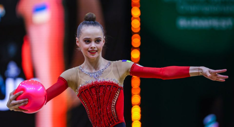 Украинка чемпионка европы по художественной гимнастике