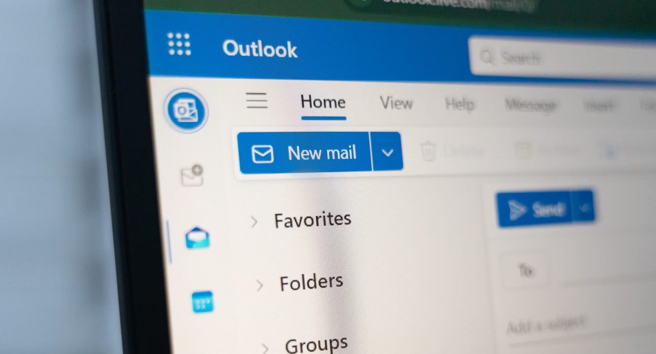 Microsoft змінює розташування кнопки «Надіслати» в Outlook