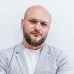 Що відомо про Ari Kytsya (Аріель Данилюк), модель OnlyFans: зріст, вага та розмір грудей