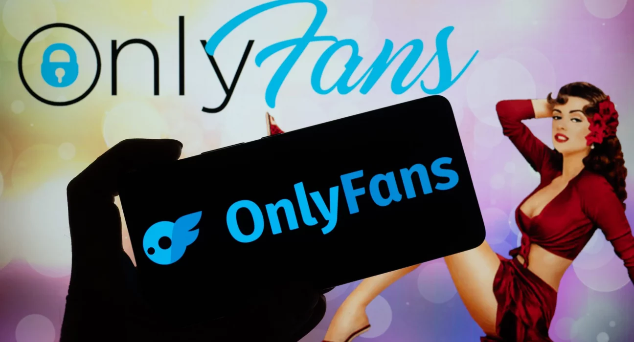 OnlyFans виплатила $701 млн дивідендів і готується до продажу
