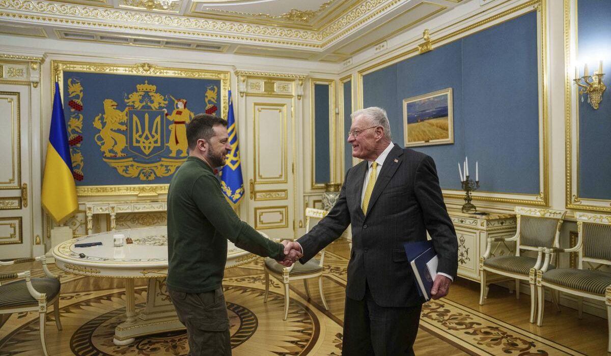 Візит Кіта Келлога до Києва 23 серпня 2025 причини та подробиці