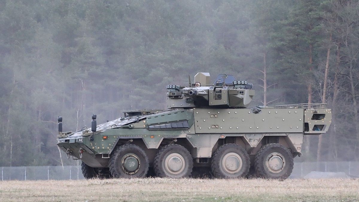 Німеччина дає Україні 500 бойових машин і ракети щороку