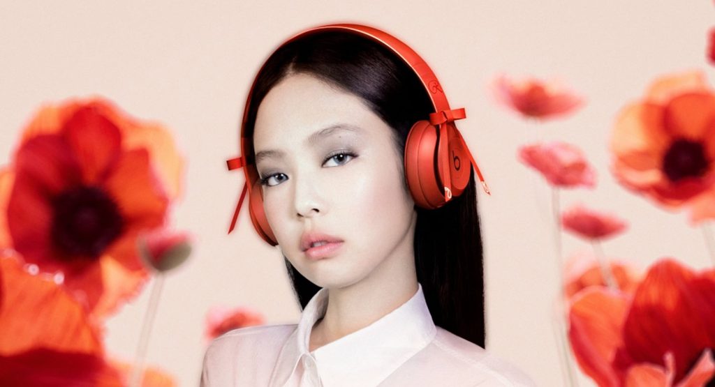 Що відомо про навушники Beats Solo 4 JENNIE Special Edition від Apple