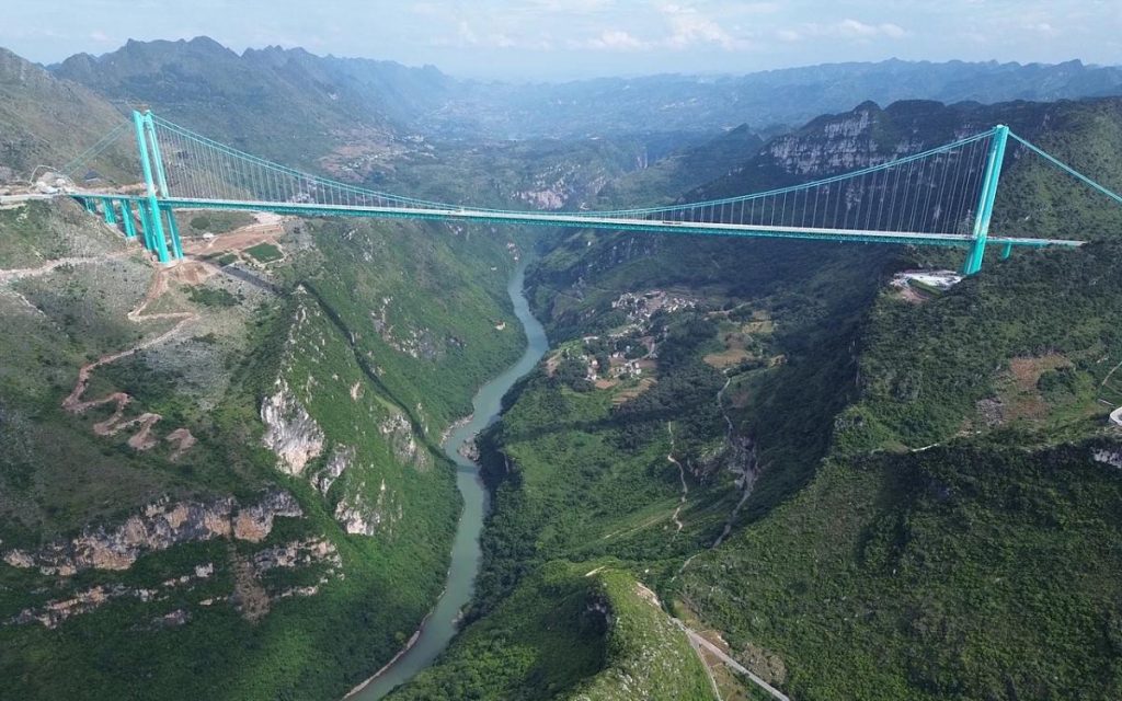 Huajiang-Brücke in China