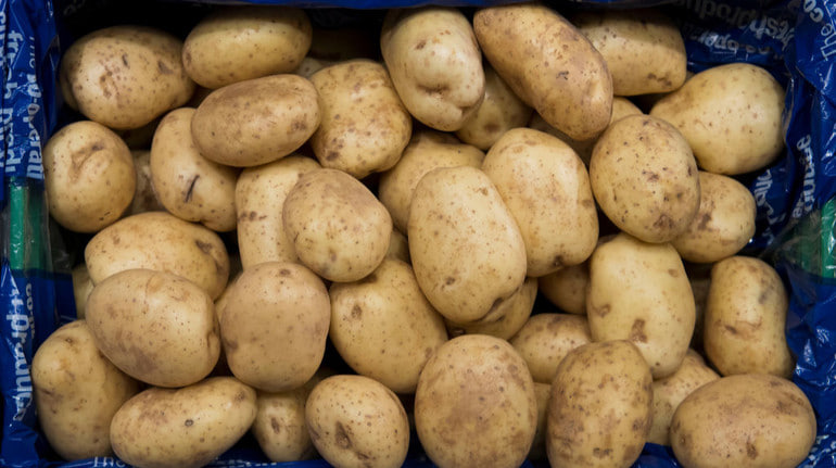 ціни на картоплю, здешевшання овочів, ринок картоплі Україна, EastFruit аналітика, вартість картоплі супермаркети