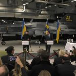 Коли і як стригти волосся в листопаді 2025 за Місячним календарем?