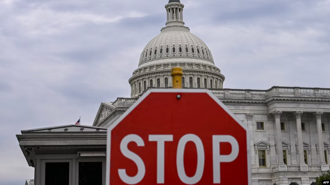 шатдаун у США, що таке шатдаун, вплив на Україну, військова допомога США Україні, наслідки шатдауну