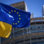 Що побажати людині, у якої все є: мистецтво небанальних привітань