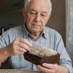 Найшвидший полуничний пиріг «П’ятихвилинка»: десерт, який готується без зайвої метушні