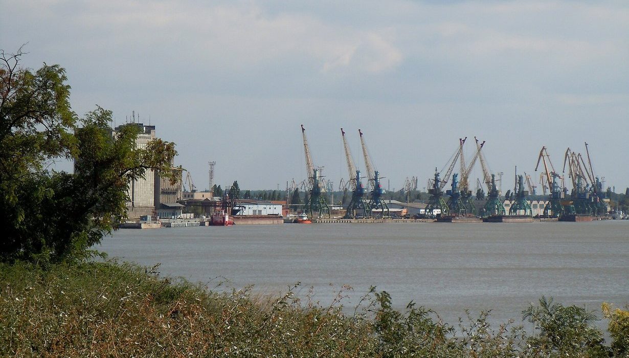 Ізмаїльський морський порт на Дунаї