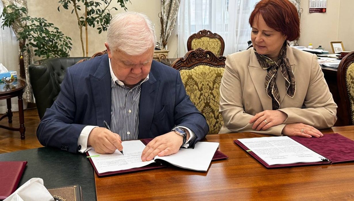 Підписання меморандуму Одеси з виконавцем програми «Партнерство за сильну Україну»