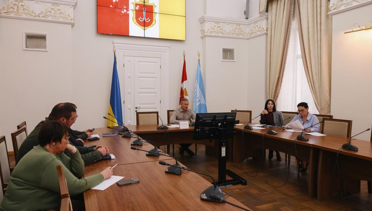 Нарада в Одеській міськраді з гуманітарними партнерами щодо підготовки до зими
