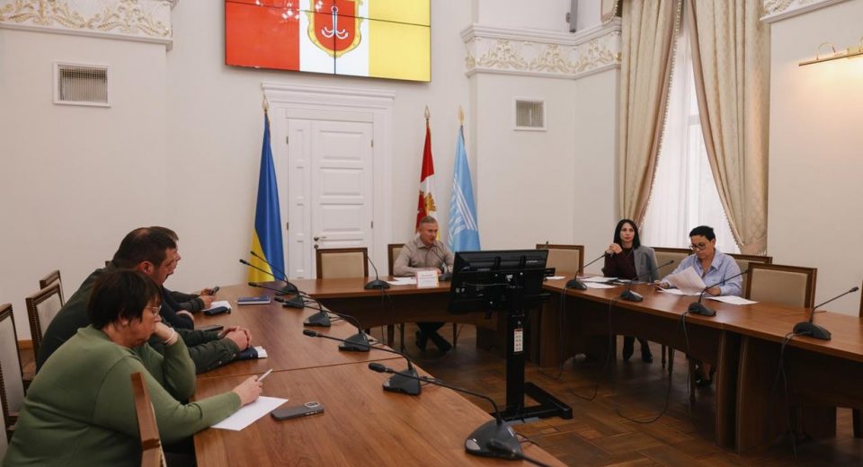 Нарада в Одеській міськраді з гуманітарними партнерами щодо підготовки до зими